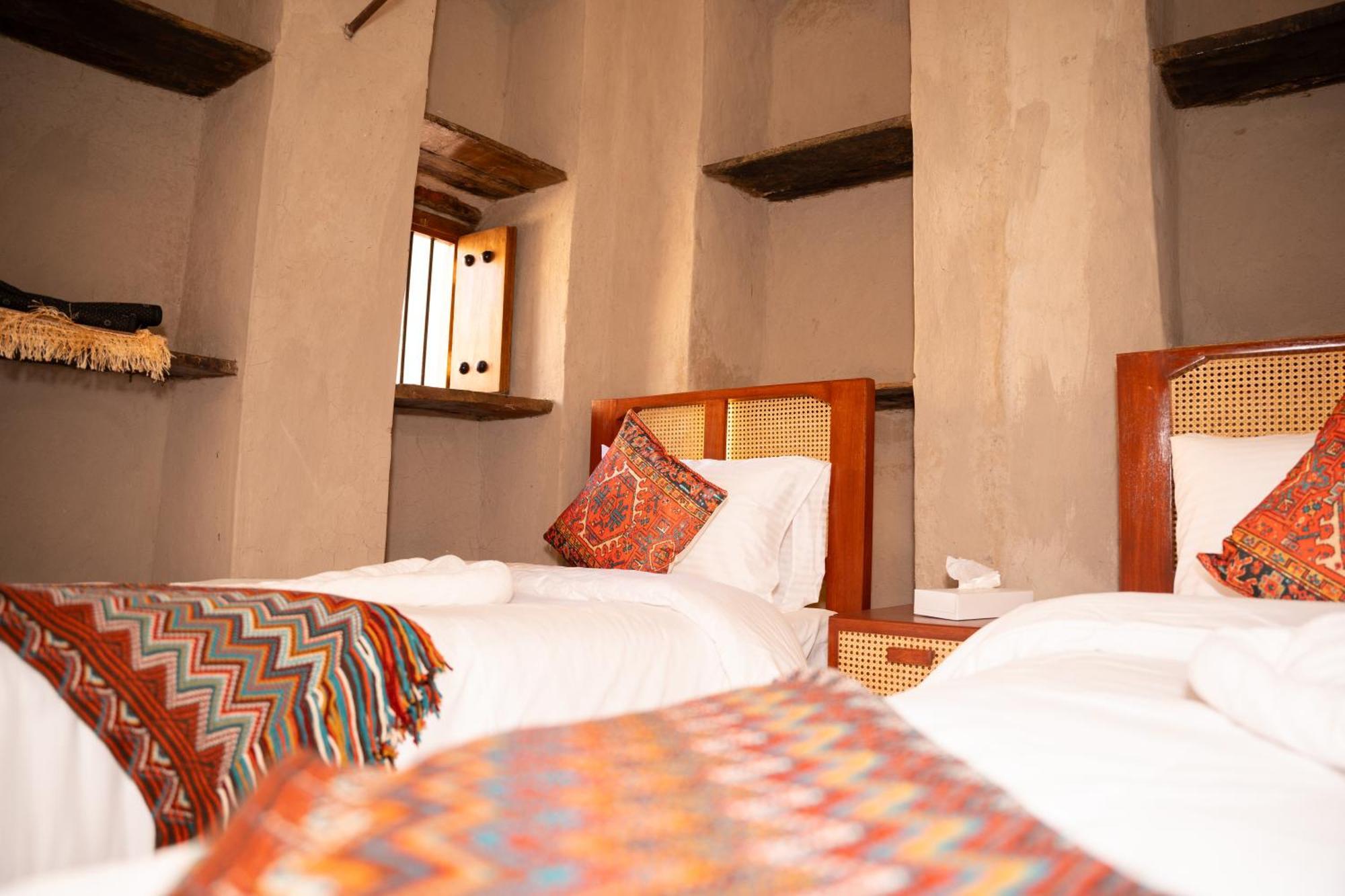 Nomad Inn Назва Экстерьер фото