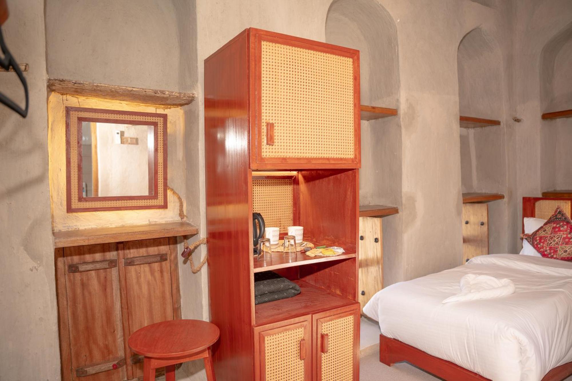 Nomad Inn Назва Экстерьер фото