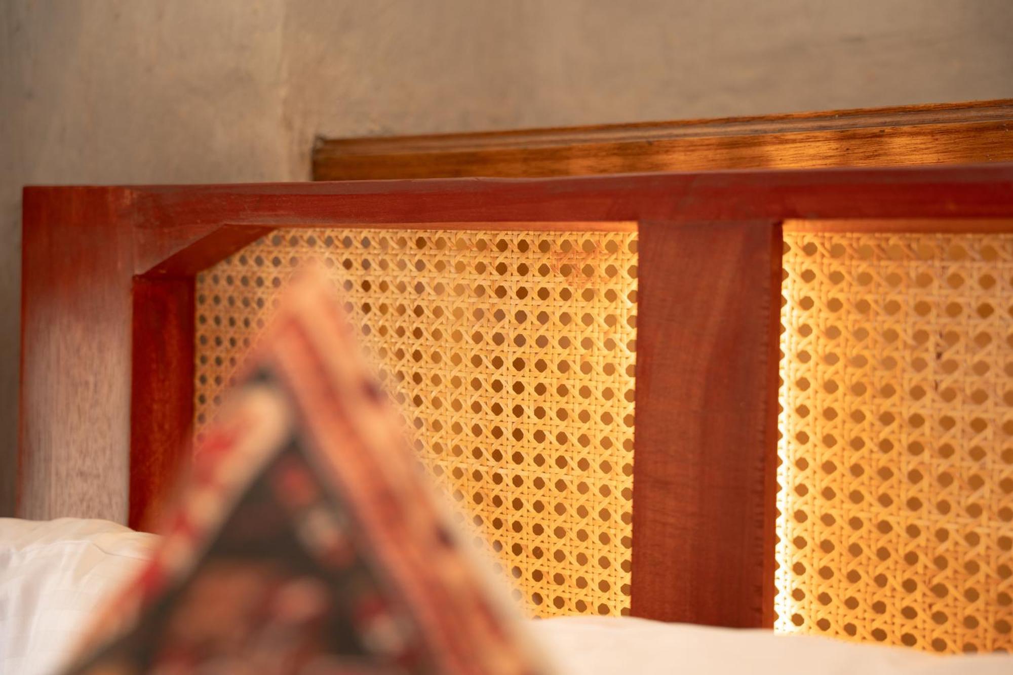 Nomad Inn Назва Экстерьер фото