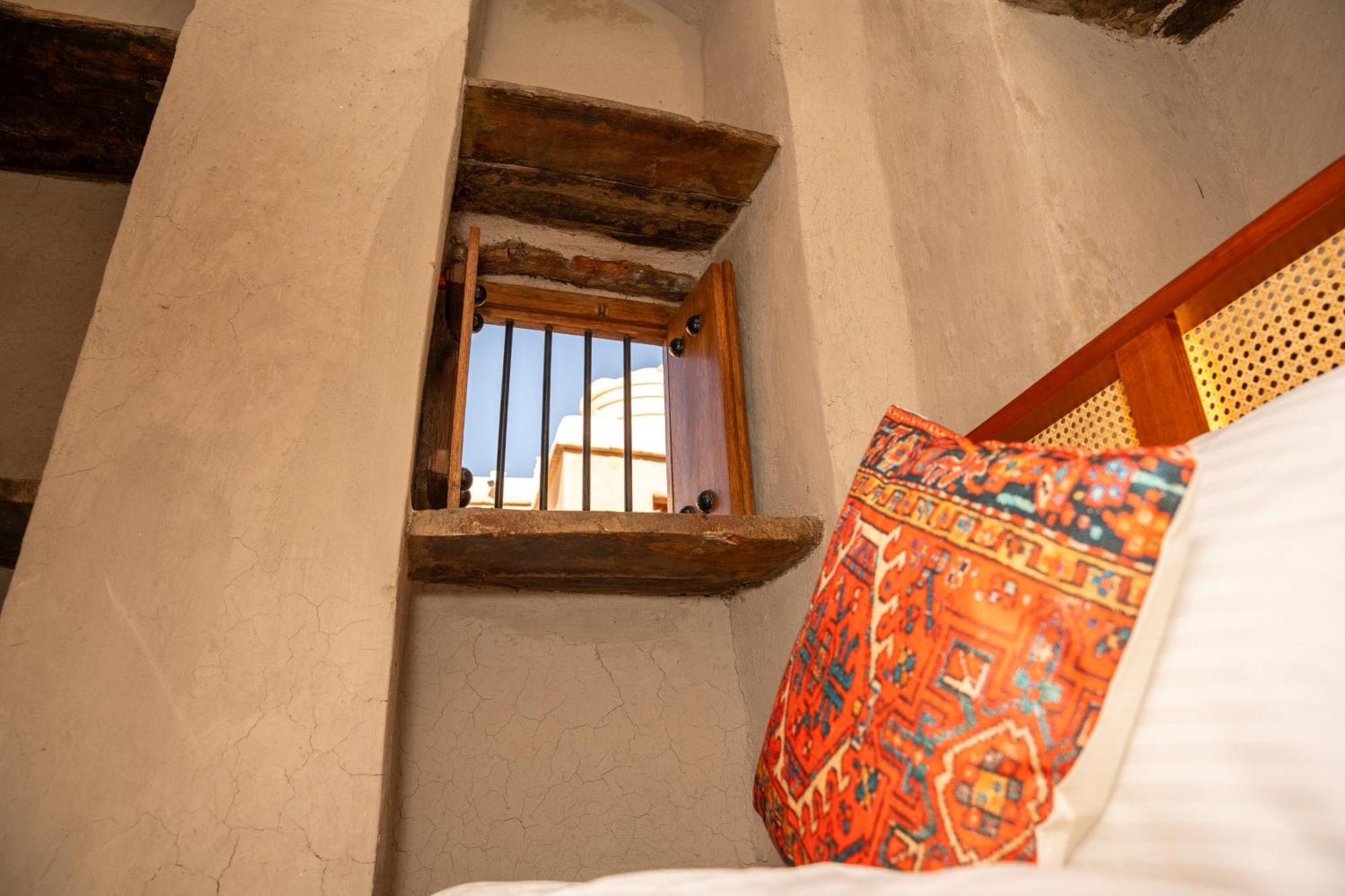 Nomad Inn Назва Экстерьер фото